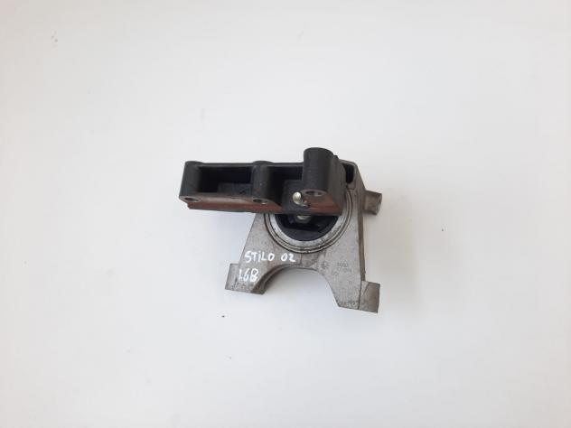 SUPPORTO MOTORE FIAT Stilo Berlina 3P benzina 1.6 (0110)