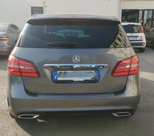 Mercedes-benz B 180 D AUTOMATICA, AMG PACK, TETTO, EURO 6. - Foto 4