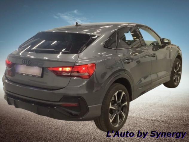 AUDI Q3 SPB 45 TFSI e S tronic S line edition rif. 24093393 - Foto 2