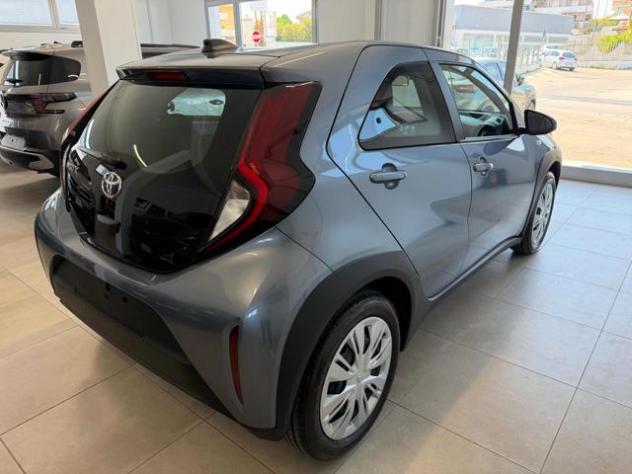 TOYOTA Aygo X 1.0 VVT-i 72 CV 5 porte Active Km0 rif. 23861426 - Foto 4