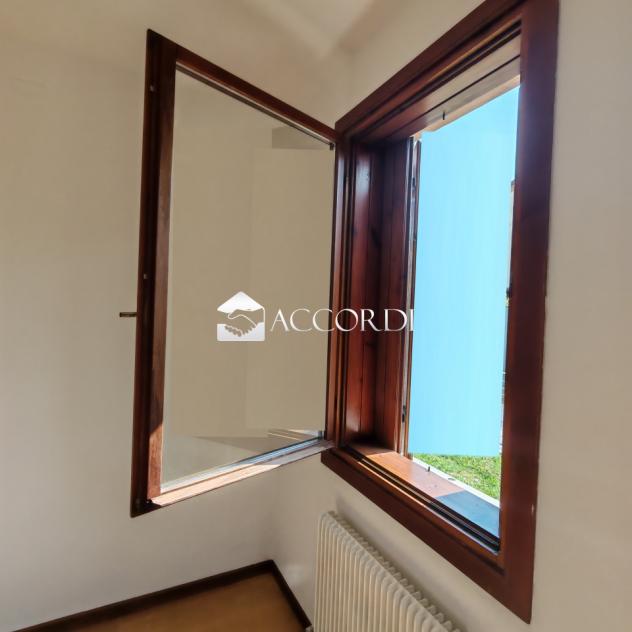 APPARTAMENTO di 2 vani e di 65 mq (ASOLO) rif. BL143 - Foto 10