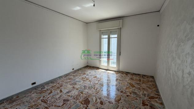 Rif. 9842 - Ampio appartamento da ristrutturare 'zona Bellarmino', Ragusa - Foto 7