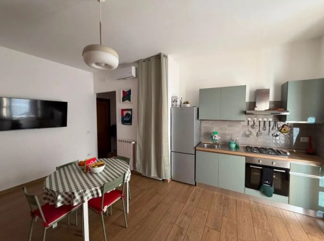 QUARTO MIGLIO BILOCALE ARREDATO NUOVO CON BALCONE - Foto 2