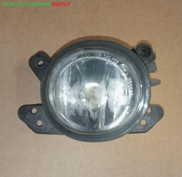 PROIETTORE FENDINEBBIA D. A2518200856 EX 57669 999-U65751 Parti elettriche  Fanaleria  Fendinebbia  Fendinebbia dx. MERCEDES - CLASSE A W169 - 2004  2