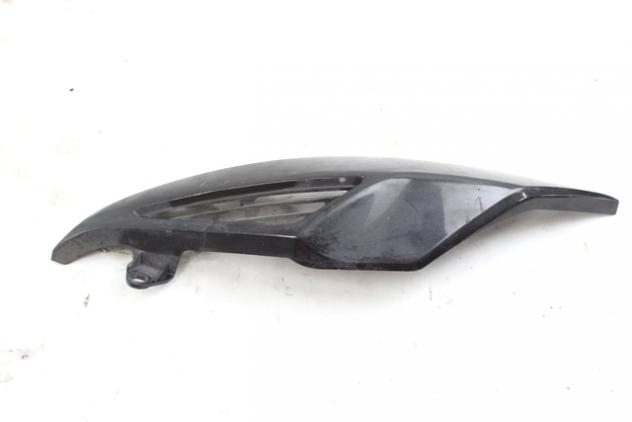 SUZUKI BURGMAN AN 400 4818214F30 COVER INFERIORE SINISTRA 99 - 00 LEFT LOWER COVER CON GRAFFIO