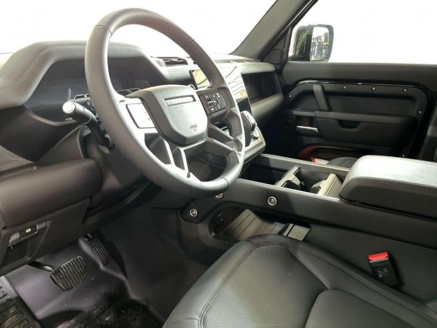 Land Rover Defender VII 2025 110 110 3.0d mhev X-Dynamic SE awd 200cv auto - Foto 10
