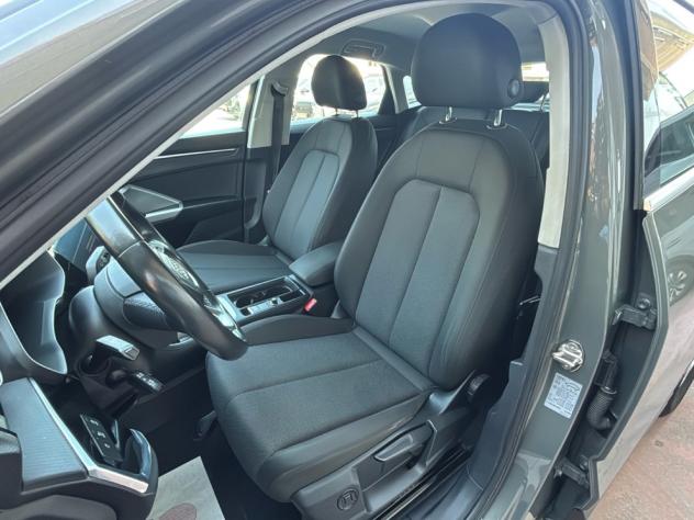 Audi Q3 Sportback 35 TDI Quattro S tronic Business Plus - Foto 10