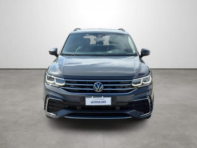 VOLKSWAGEN Tiguan 2.0 TDI 150 CV SCR DSG 4MOTION R-Line rif. 24176720 - Foto 2