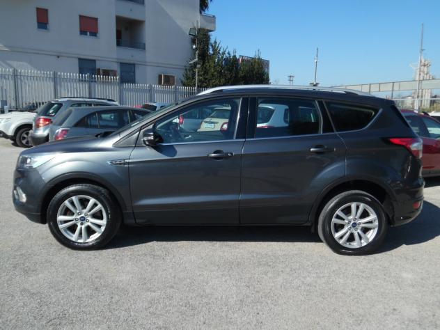 Ford Kuga 1.5 TDCI 120 CV S&S 2WD Business - Foto 4