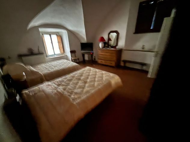 DIMORA STORICA DEL '400 (EX CHIESA) SPLENDIDAMENTE RISTRUTTURATA - Foto 5
