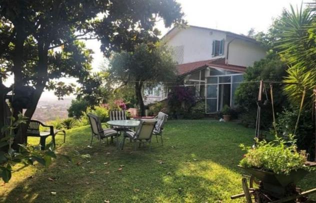 appartamento in vendita a Massa