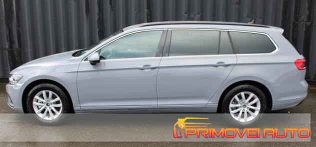 VOLKSWAGEN Passat Variant 1.5 TSI ACT DSG Style rif. 20832347 - Foto 9