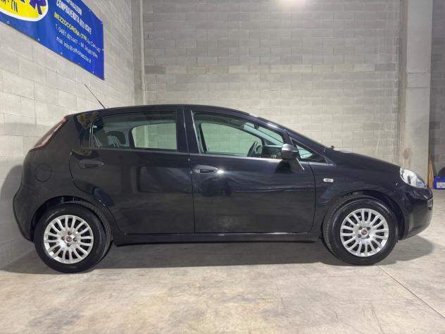 Fiat Punto 1.3 MJT 75CV 5 PORTE NEOPATENTATI - Foto 5