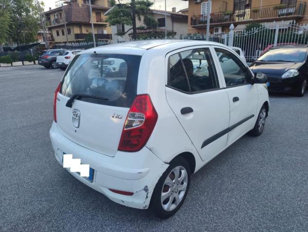 HYUNDAI i10 1.1 12V Active - Foto 6