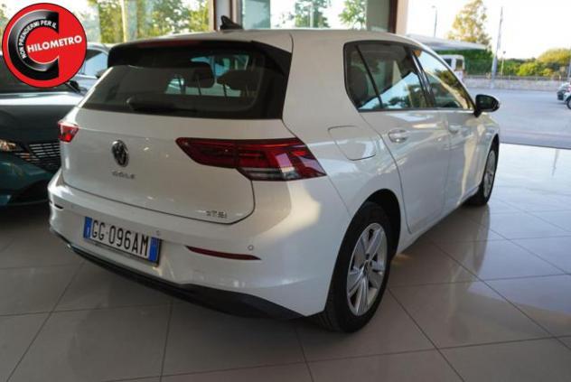VOLKSWAGEN Golf 1.0 eTSI EVO DSG Life rif. 23646083 - Foto 4