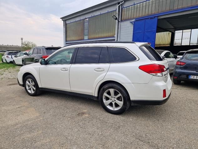 Subaru OUTBACK 2.0D CVT Exclusive - Foto 5