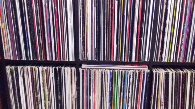 RITIRO DISCHI IN VINILE LP 33 GIRI - DISCHI MIX DJ