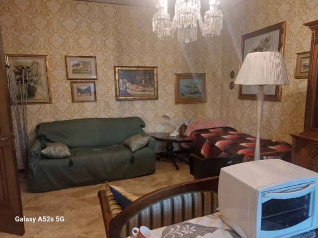 camera arredata con bagno e cucina in condivisione - Foto 4
