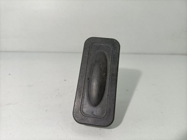PULSANTE APERTURA PORTELLONE POSTERIORE RENAULT Scenic Serie 8200076256 F9Q812 (0309)