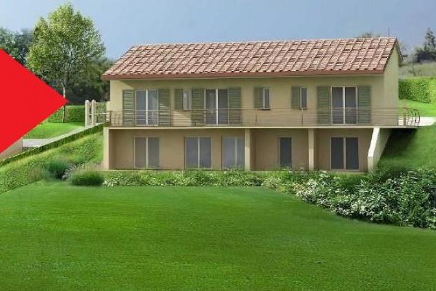 casa indipendente in vendita a Lucca in zona Monte San Quirico