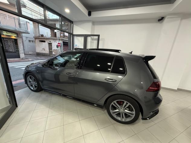 Volkswagen GOLF 1.6 TDI 115 CV DSG SPORT R LINE - Foto 7