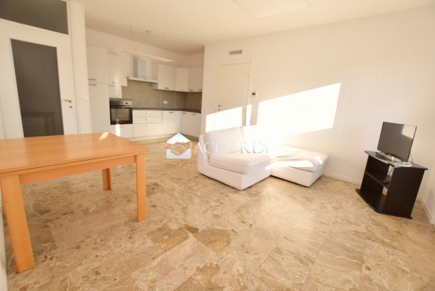 APPARTAMENTO di 4 vani e di 110 mq (CASTELFRANCO VENETO) rif. SW174 - Foto 7