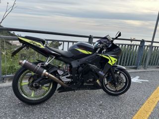 Yamaha R6 2004’ iniezione