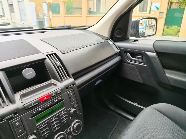 Land Rover Freelander 2.2 td4 HSE 150cv - Foto 4