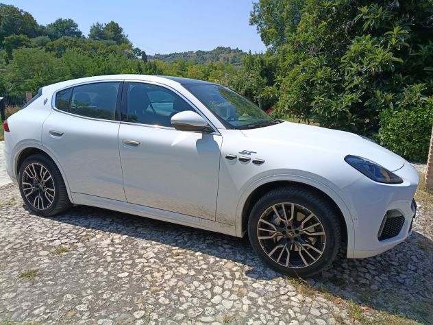 MASERATI GRECALE GT