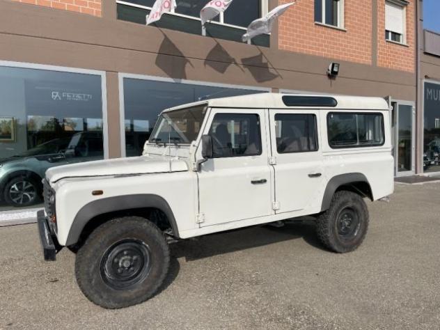 LAND ROVER Defender Defender 110 2.5 Td5 cat S.W. SE rif. 22641688