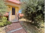 Comodo appartamento con ingresso indipendente e giardino esclusivo
