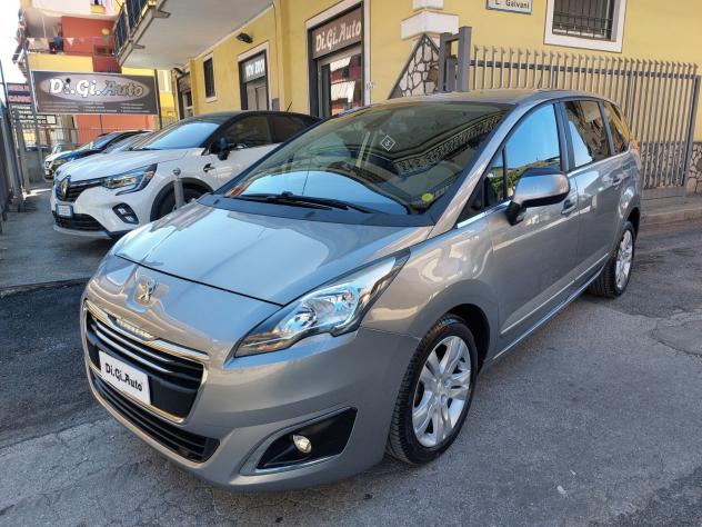 Peugeot 5008 1.6 HDi 115CV Allure 85Kw - Foto 3