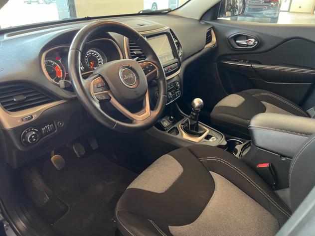 Jeep Cherokee 2.0 Mjt II Longitude - Foto 8