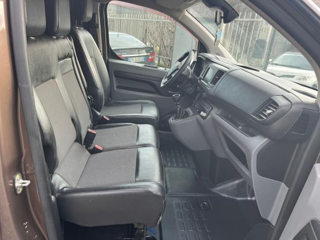 Peugeot Expert 2.0 HDi 120 EURO6 PASSO CORTO - Foto 9