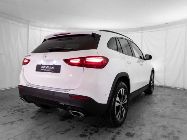 Mercedes-Benz GLA 200 d automatic - Foto 6