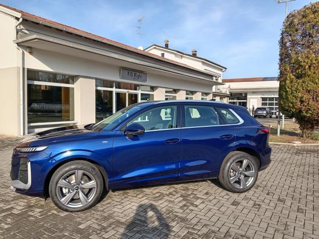 Audi Q3 Q3 TDI 110 kW S tronic S Line edition - Foto 2