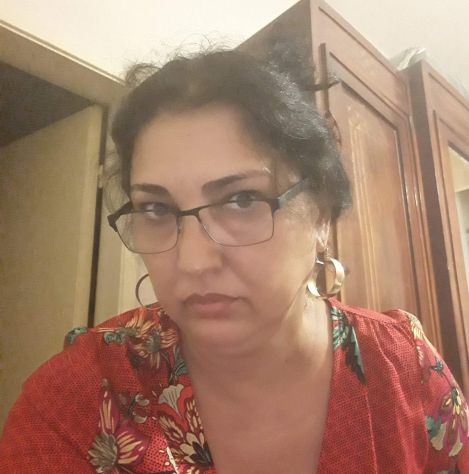 Buongiorno mi chiamo deny ha lavorato per parechia cercando lavoro pulizie colf
