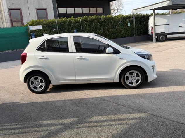 Kia Picanto 1.0 URBAN - Foto 6