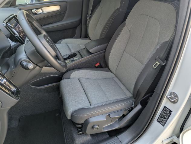 Volvo XC40 B3 automatico Core - Foto 8
