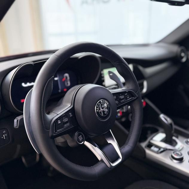 Alfa Romeo Giulia 2.2 Turbodiesel 160 CV AT8 Sprint - Foto 8
