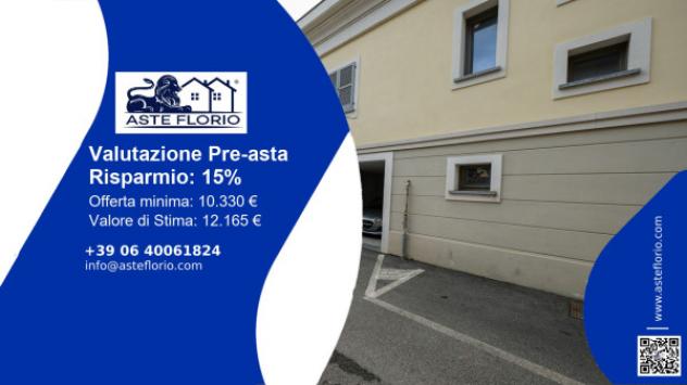 Immobile in asta di 18 m², box auto in vendita a Arluno - Foto 2