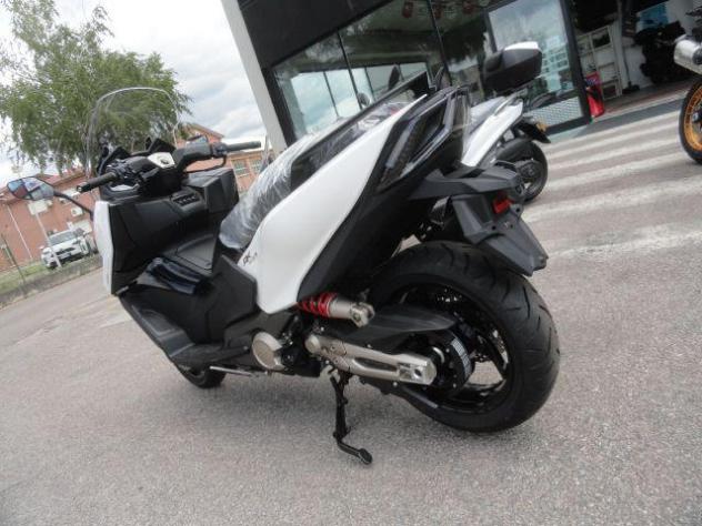 KYMCO AK 575 AK 575 Premium rif. 22647557 - Foto 8