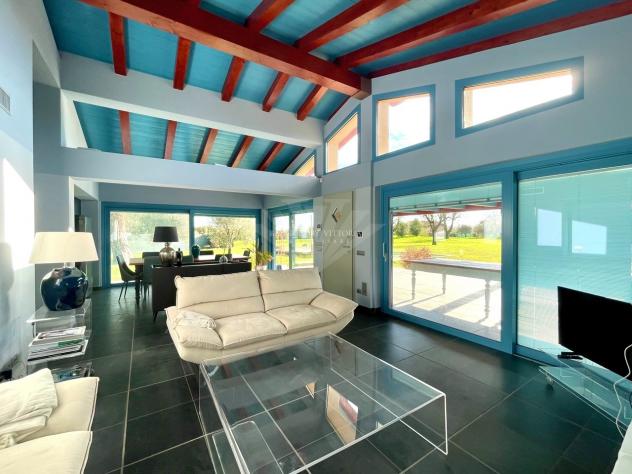 VILLA di 13 vani e di 210 mq (PIETRASANTA) rif. 1542 - Foto 7
