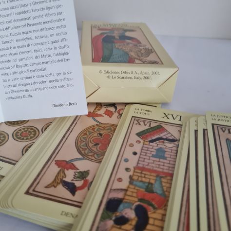 Tarocchi Liguri Piemontesi , un mazzo carte divinatorie ,con pieghevole storico - Foto 2