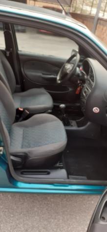Ford Fiesta 1.2i 16V cat 5 porte Ghia - Foto 8