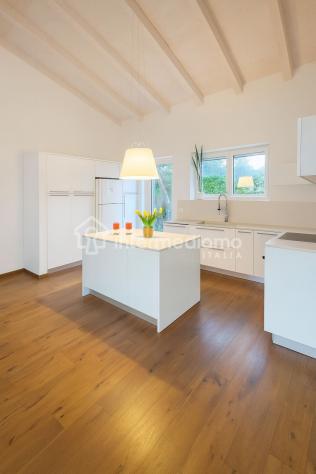 VIVI L'ECCELLENZA: VILLA ESCLUSIVA CON PISCINA - Foto 6