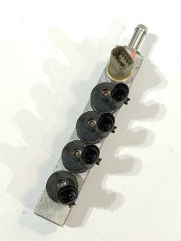INIETTORE FORD B - Max Berlina 110R-000005 67R010185 RTJC bifuel/gas 1388 (12) - Foto 5