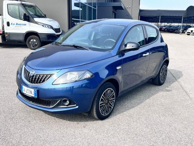Lancia Ypsilon 1.0 FireFly 5 porte S&S Hybrid Gold