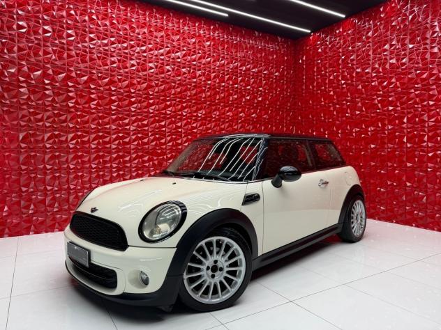 Mini 1.6 Cooper D unico PROPRIETARIO OK NEOPATENTATI