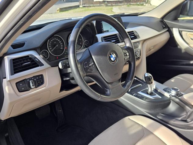 Bmw 320d xDrive Touring UNICO PROPR. - Foto 8